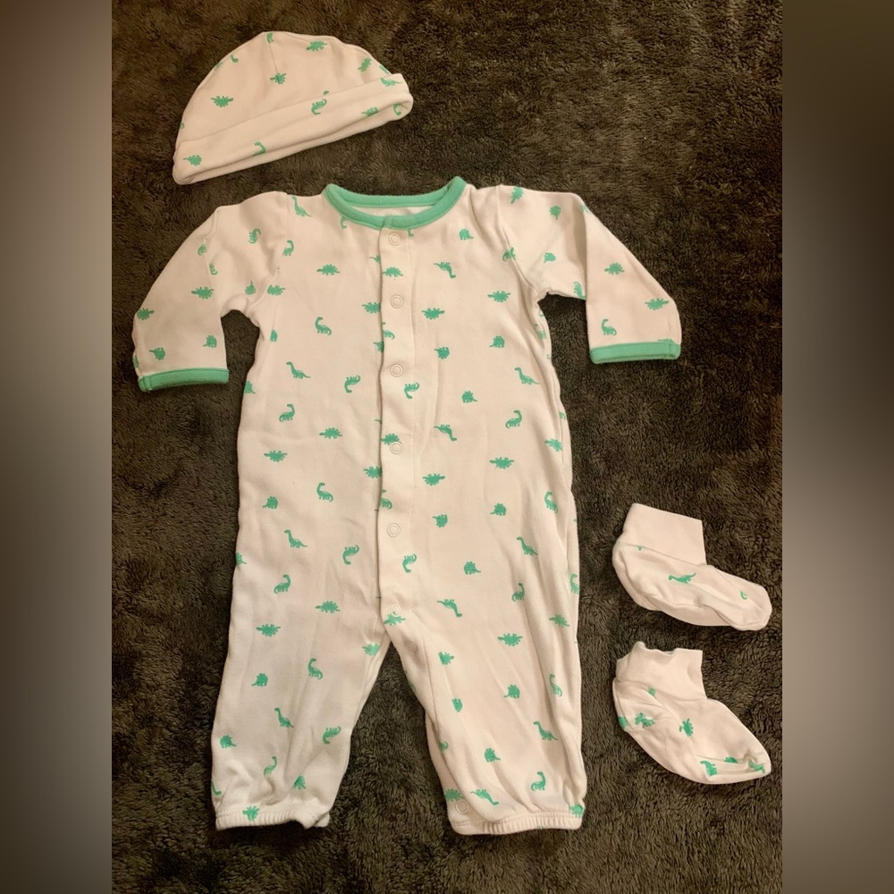 NWOT Carter's White and Green Dinosaur Footie Set